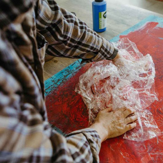 Marlies Kosubski: Farbe mit Folie bearbeiten